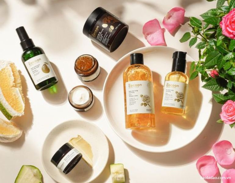 Cocoon là thương hiệu mỹ phẩm thuần chay nổi tiếng tại Việt Nam Cocoon là thương hiệu mỹ phẩm thuần chay nổi tiếng tại Việt Nam
