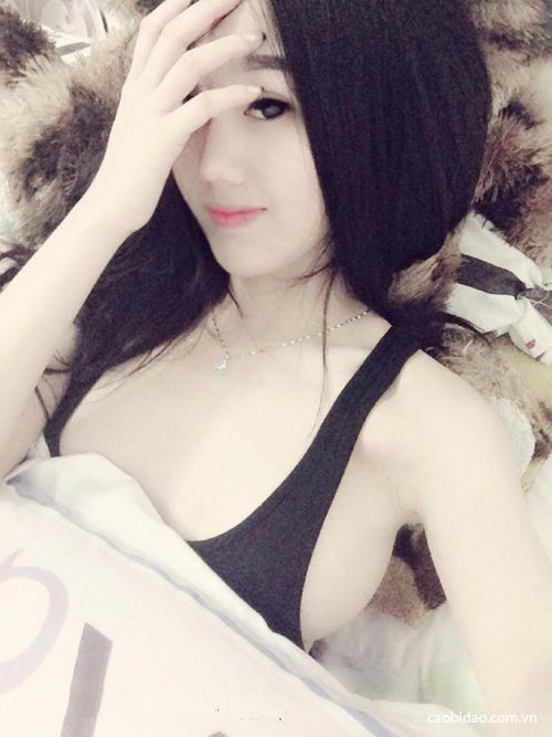 ảnh ngực to đẹp của hot girl