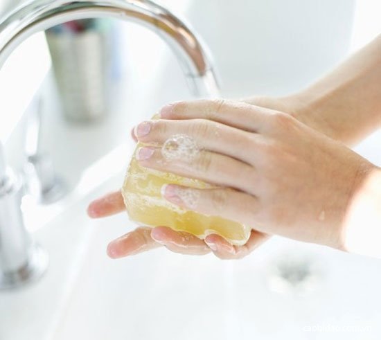 Những thói quen gây hại cho sức khỏe mà ai cũng mắc phải Những thói quen gây hại cho sức khỏe mà ai cũng mắc phải