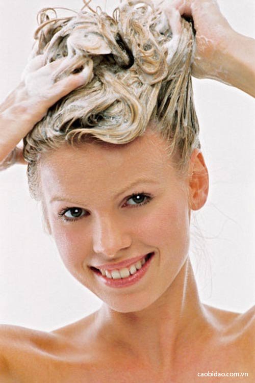 Tẩy tế bào chết cho da đầu Tẩy tế bào chết cho da đầu