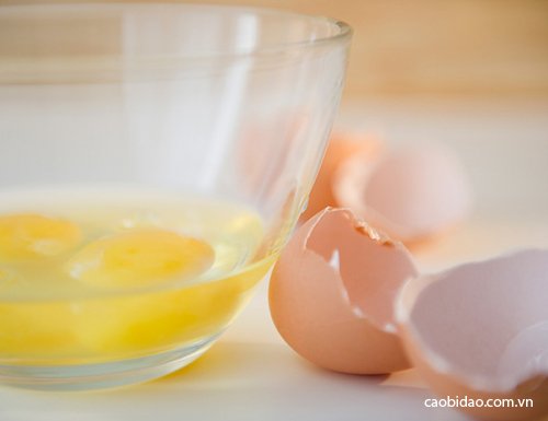 Trứng gà: 8 tác dụng làm đẹp khó tin Trứng gà: 8 tác dụng làm đẹp khó tin